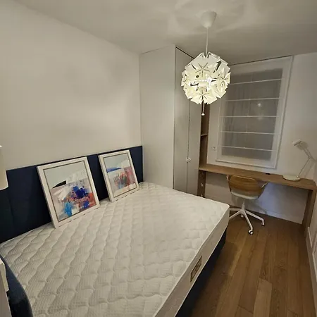 Apartment Urban Art Retreat By Belmont Realty Zadar