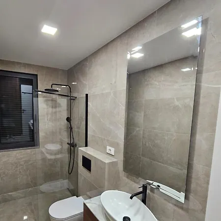 Apartment Urban Art Retreat By Belmont Realty Zadar