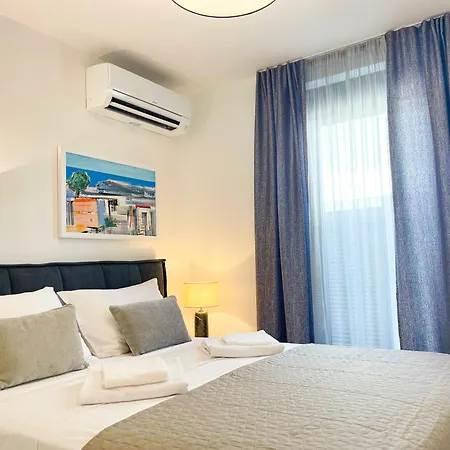 Apartment Urban Art Retreat By Belmont Realty *