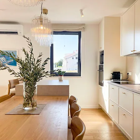Urban Art Retreat By Belmont Realty アパート