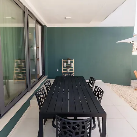 Urban Art Retreat By Belmont Realty Apartamento