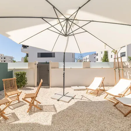 Urban Art Retreat By Belmont Realty * Zadar