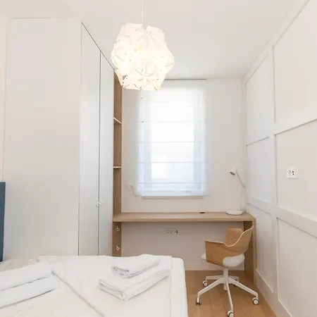 Lägenhet Urban Art Retreat By Belmont Realty